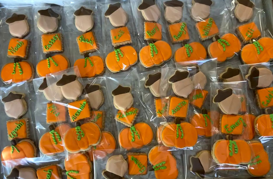 Fall-Pumpkin-Cookies.jpg